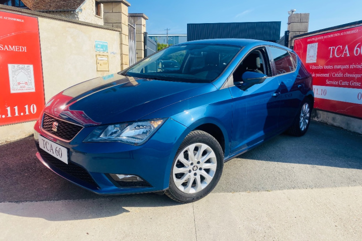 SEAT LEON